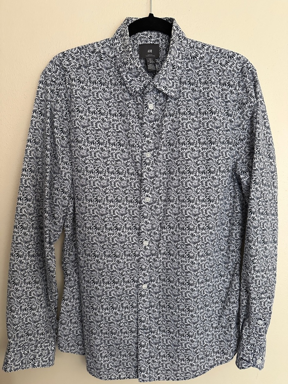 H&M Navy and White Floral Long-Sleeve Button-Down Shirt